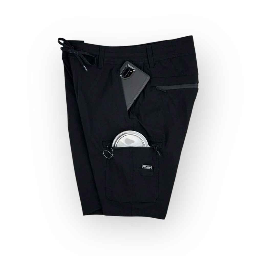 Pelagic® 𓆝 Traverse 21” Outseam Water Repellant Fishing Cargo Short 𓆝 Black 38